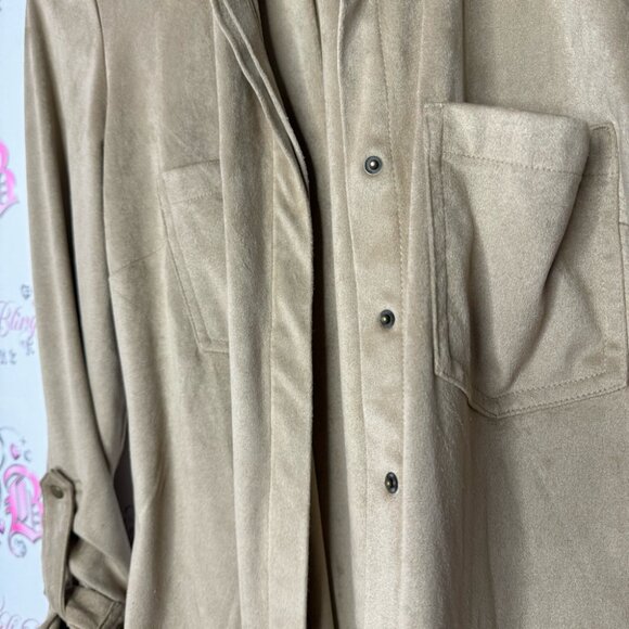 Le chateau button down blouse suede style feel fabric taupe grey brown gray - Picture 3 of 16